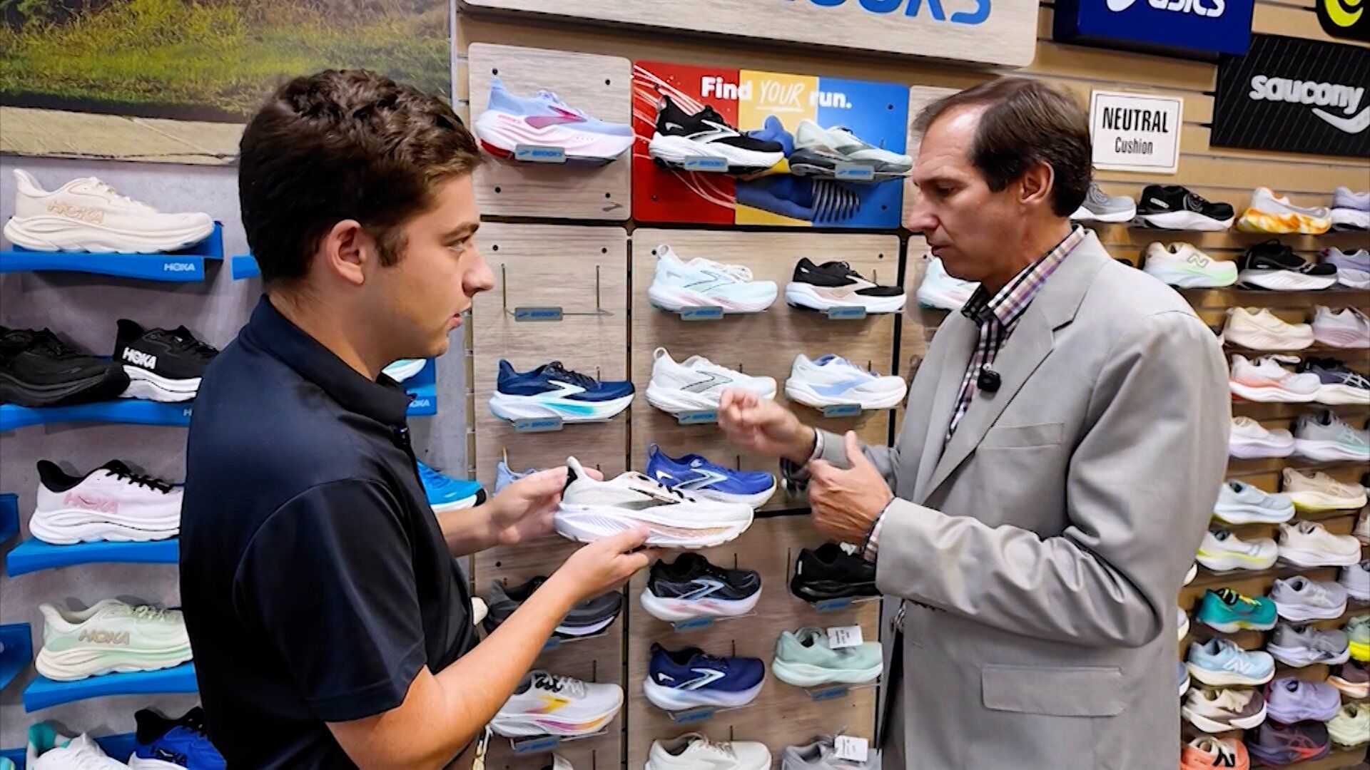 DelmarvaLife's James McDonald is Exploring All the New Autumn Apparel at Vernon Powell